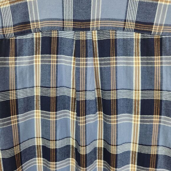 NEW Gap Standard Fit Long Sleeve Plaid Single Pocket Button Down Shirt Large - Picture 6 of 7